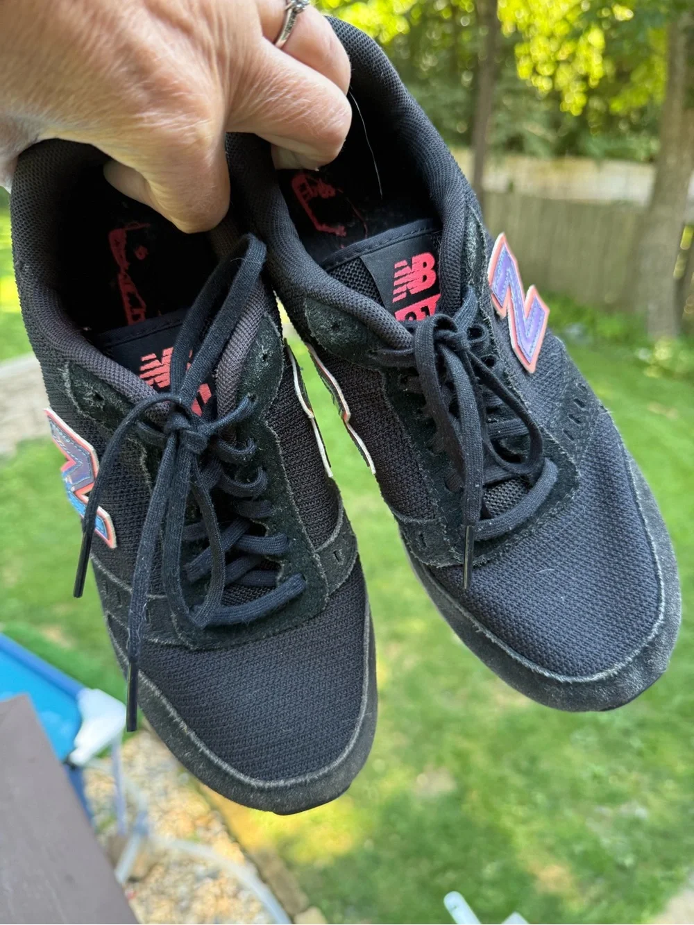 Womens NEW BALANCE 311 Black Sneakers Shoes / Size 8.5